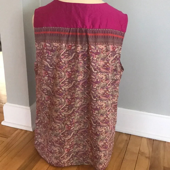 Limited fuschia trim sleeveless top, large - Picture 5 of 5